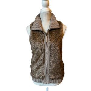 Kenar Faux Fur Vest